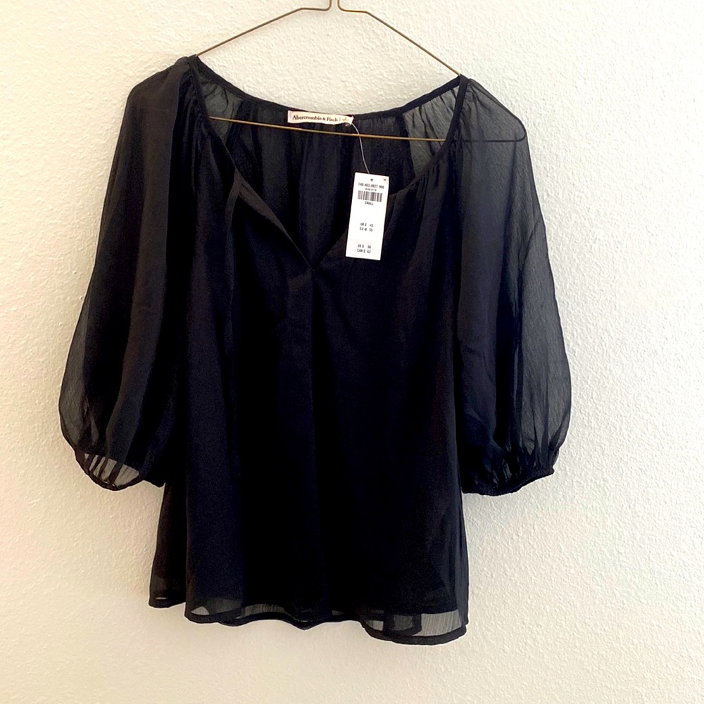 Abercrombie top
